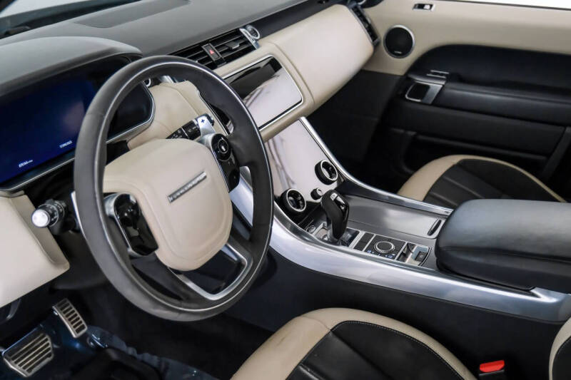 2020 Land Rover Range Rover Sport HST