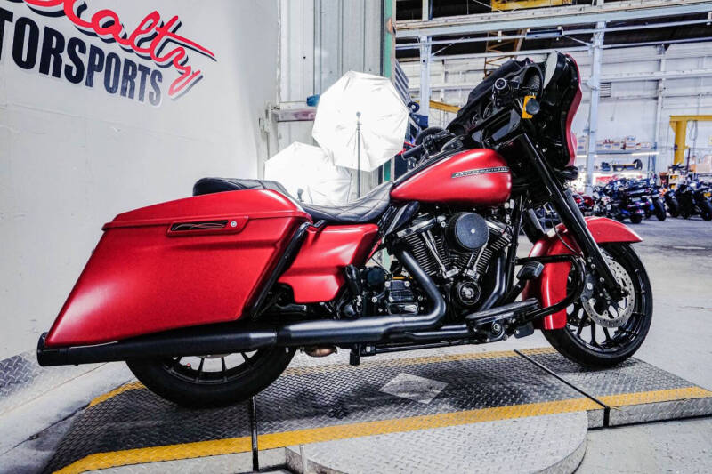 2019 Harley-Davidson Street Glide Special
