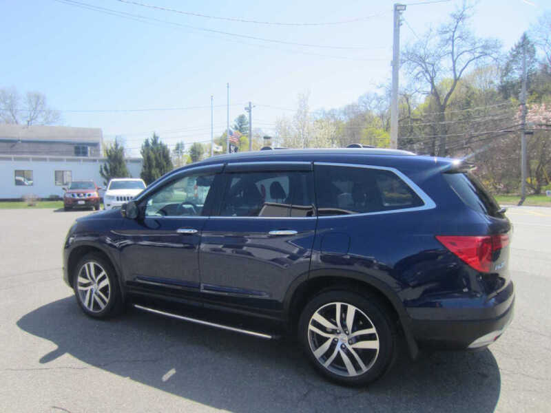 2017 Honda Pilot Touring