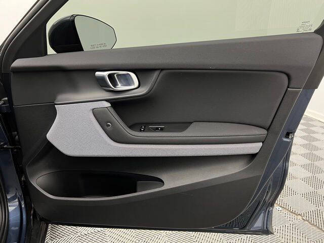 2022 Polestar 2 Long Range Dual Motor