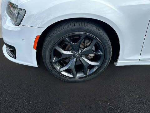 2021 Chrysler 300 S V8