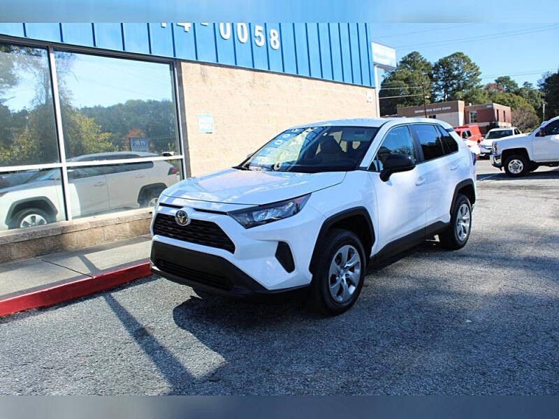 2022 Toyota RAV4 LE