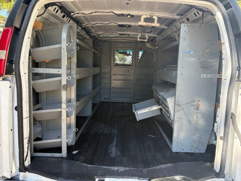 2015 GMC Savana 2500