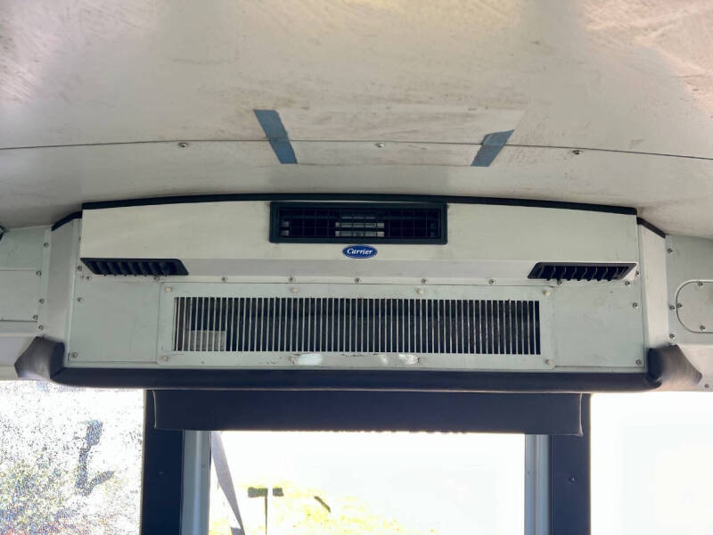 2008 Freightliner B2 Chassis