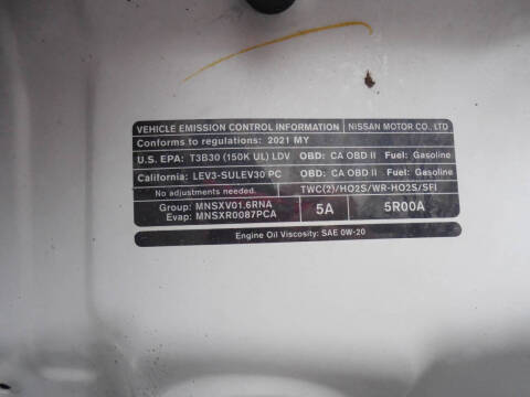 2021 Nissan Kicks SR