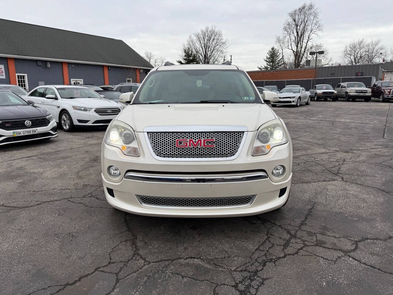 2012 GMC Acadia for sale at AVS AUTO GROUP LLC in CLEVELAND, OH