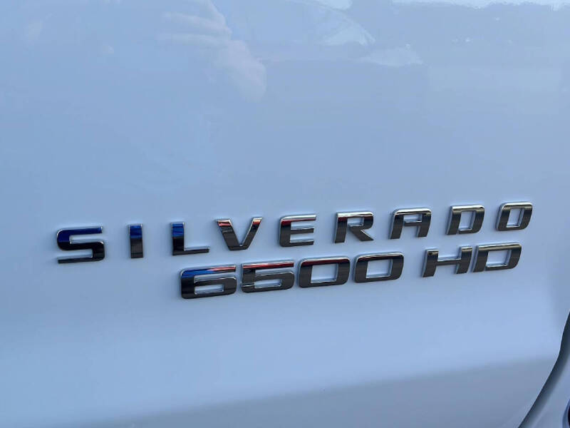 2023 Chevrolet Silverado 6500HD