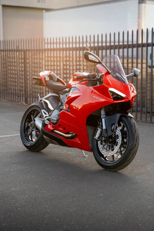 2020 Ducati V2 Superquadro Final Edition