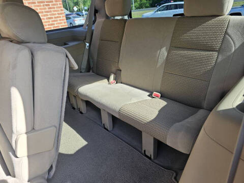 2015 Nissan Armada SV