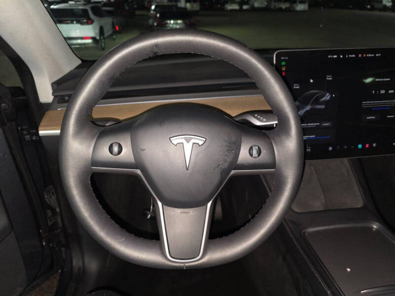2023 Tesla Model Y Long Range