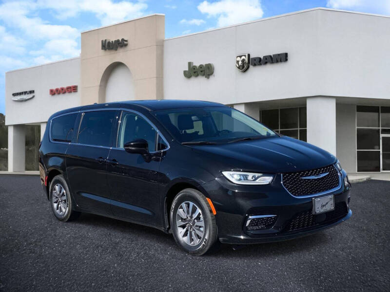 2023 Chrysler Pacifica Plug-In Hybrid Touring L