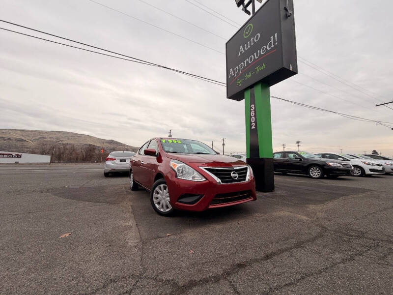 2018 Nissan Versa SV