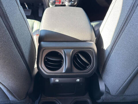 2026 Jeep Gladiator Willys