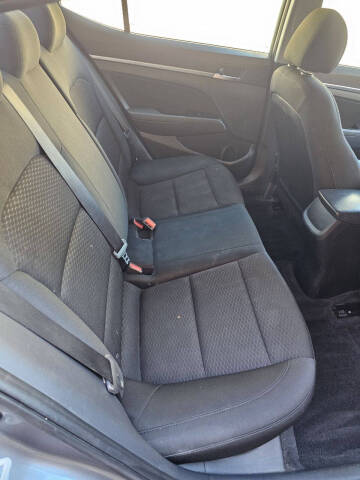 2019 Hyundai Elantra SEL