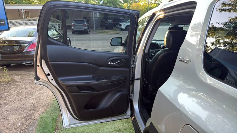 2017 GMC Acadia SLT-1