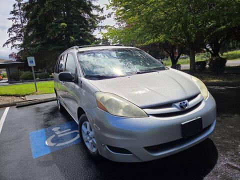 2006 Toyota Sienna CE 7 Passenger
