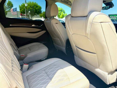 2022 Buick Enclave Avenir