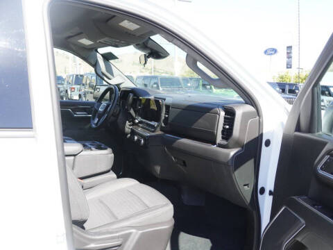2023 GMC Sierra 1500