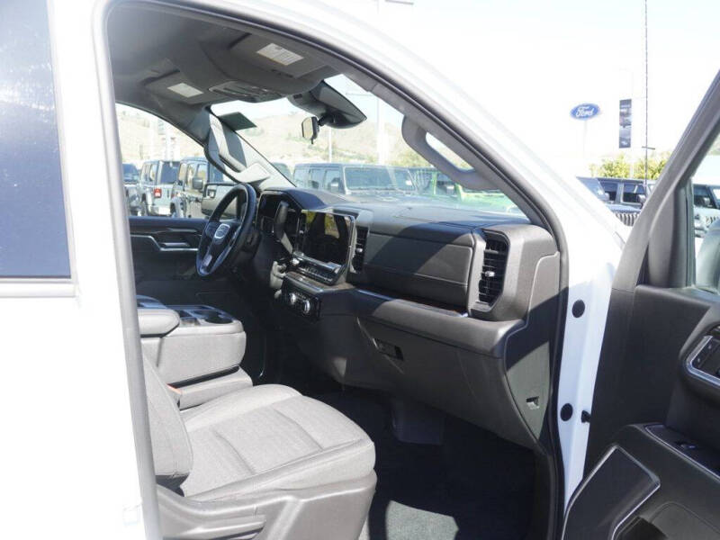 2023 GMC Sierra 1500
