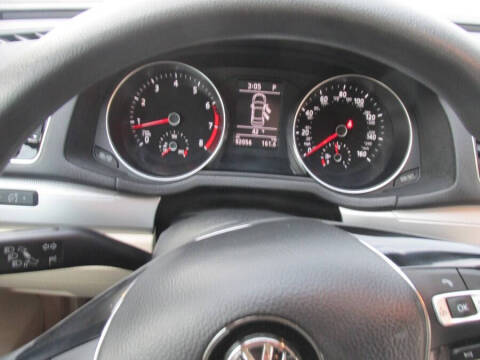 2017 Volkswagen Passat 1.8T S