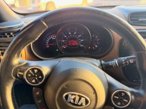 2016 Kia Soul +