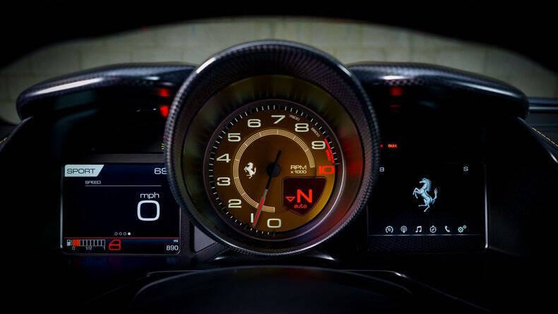 2022 Ferrari 812 Competizione