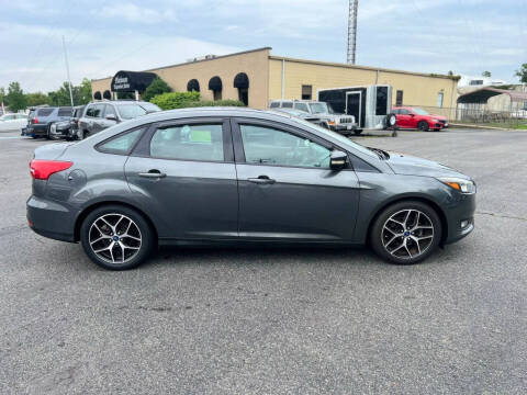 2017 Ford Focus SEL