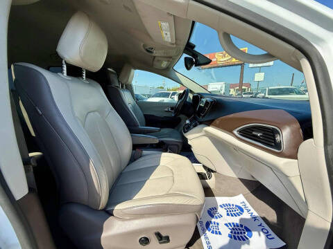 2018 Chrysler Pacifica Touring L Plus