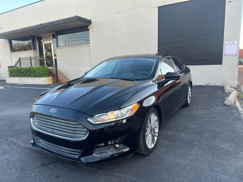 2016 Ford Fusion for sale at Sarenco Auto Inc in Dallas, TX