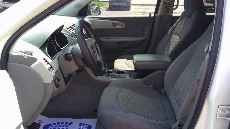 2012 Chevrolet Traverse LS