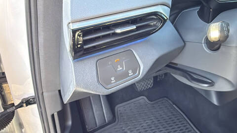 2021 Volkswagen ID.4 Pro