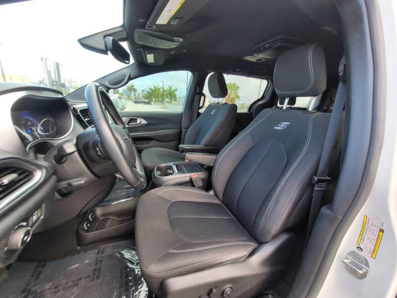 2019 Chrysler Pacifica Touring Plus