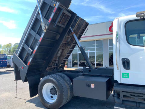 2016 Freightliner M2 106