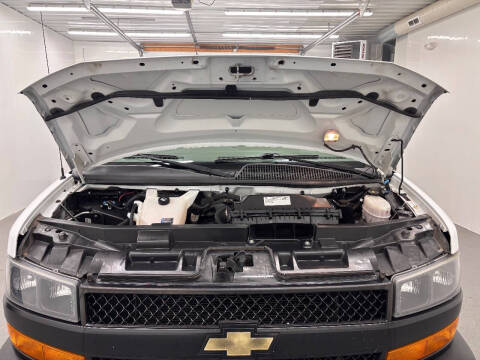 2020 Chevrolet Express LS 3500