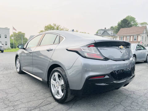 2018 Chevrolet Volt LT
