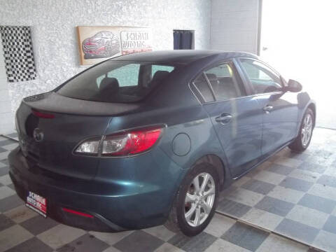 2011 Mazda MAZDA3 i Touring