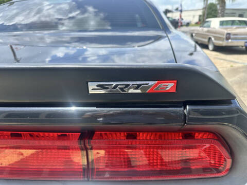 2014 Dodge Challenger SRT8 Core