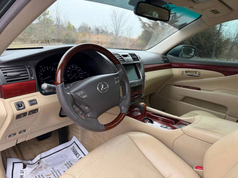 2007 Lexus LS 460