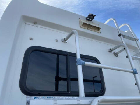 1997 Isuzu Elf Camper