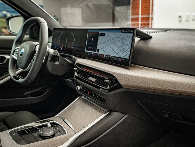 2025 BMW 3 Series 330i xDrive