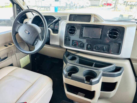 2016 Winnebago Spirit 31K