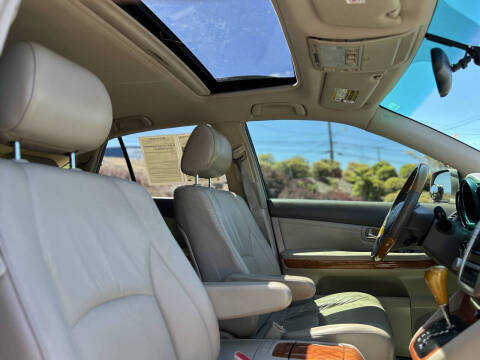 2004 Lexus RX 330