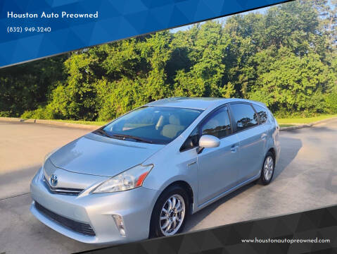 2014 Toyota Prius v Three