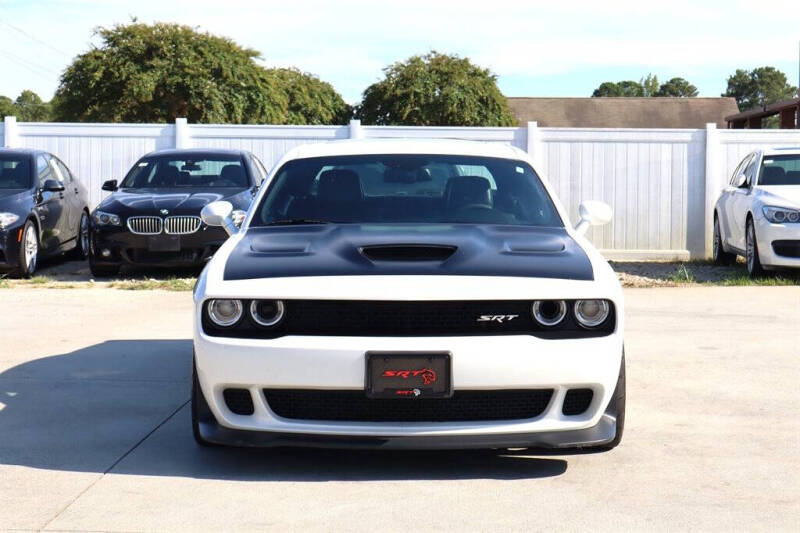 2016 Dodge Challenger SRT Hellcat