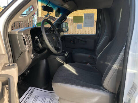 2018 Chevrolet Express 2500
