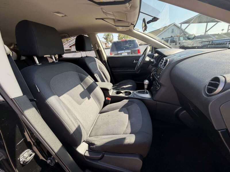 2013 Nissan Rogue S
