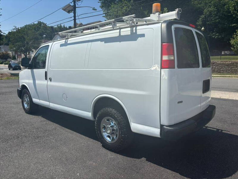 2011 Chevrolet Express 2500