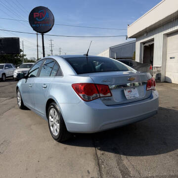 2012 Chevrolet Cruze LS