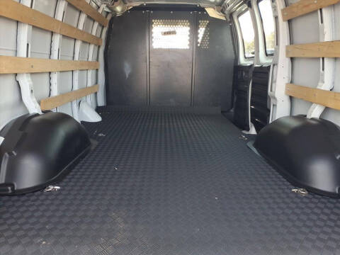 2024 Chevrolet Express 2500