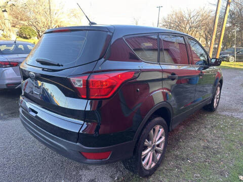 2019 Ford Escape S